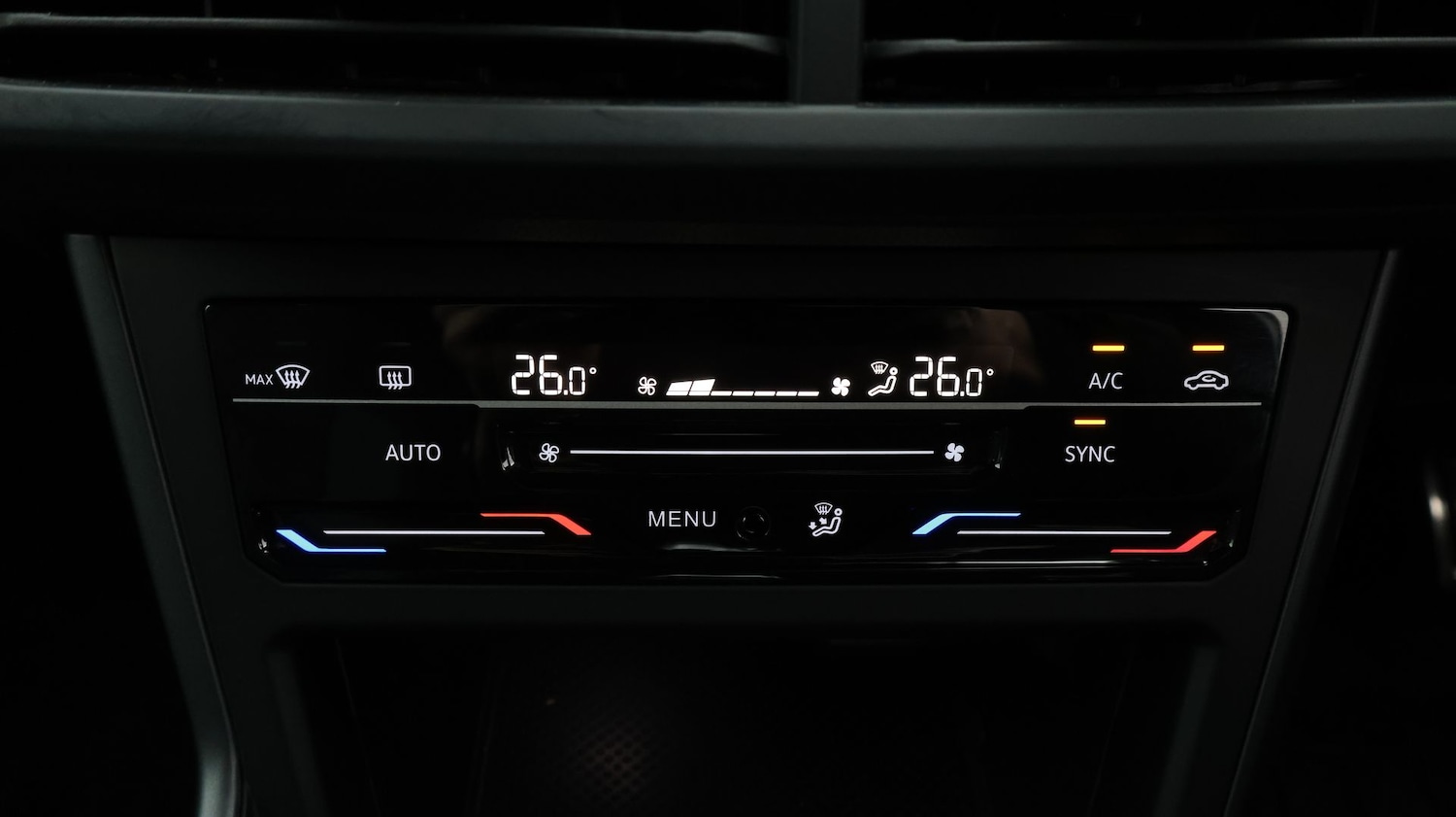 Used Volkswagen Polo 2024 for sale - 77283969: Photo 12