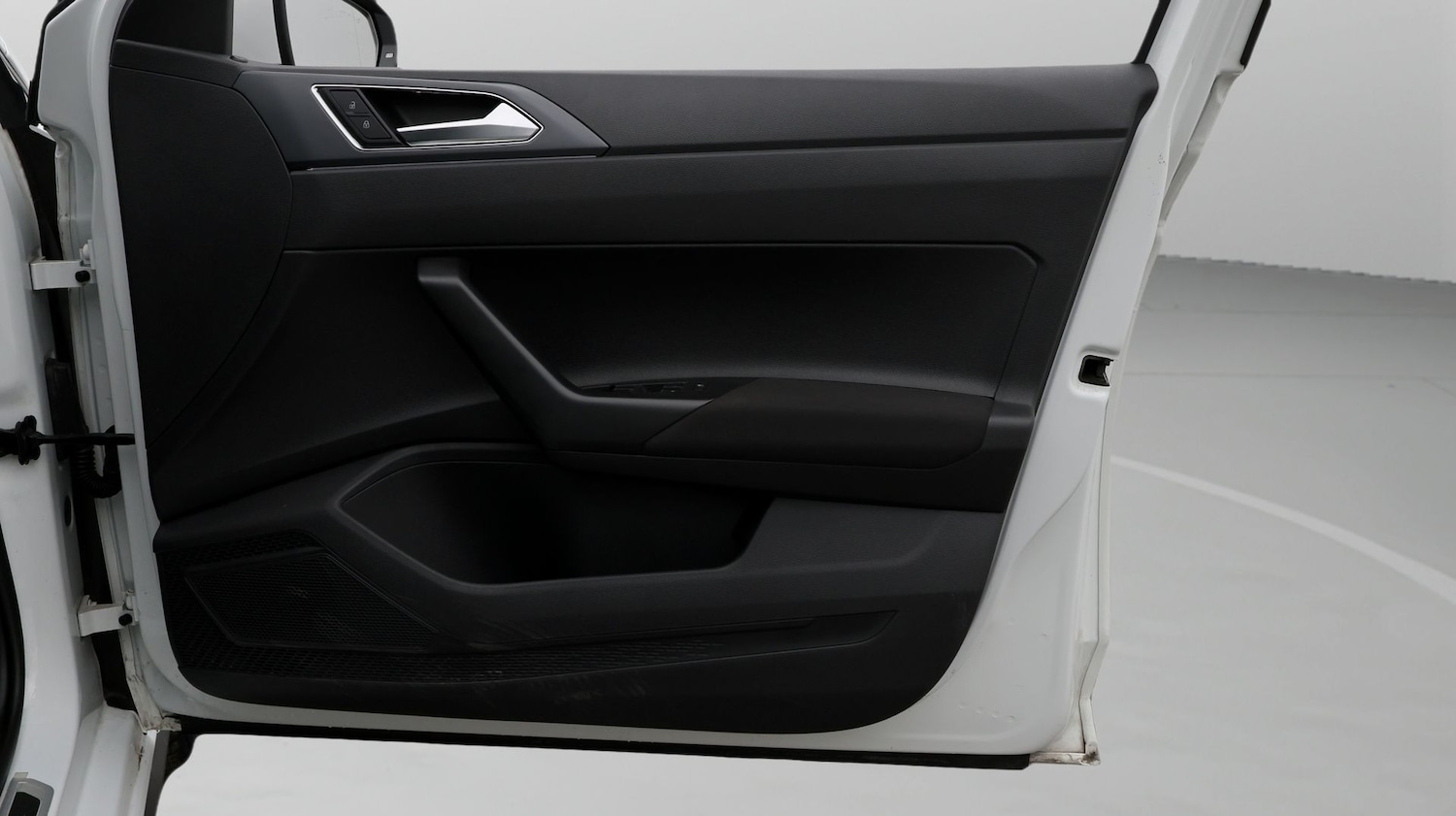 Used Volkswagen Polo 2024 for sale - 77283969: Photo 15