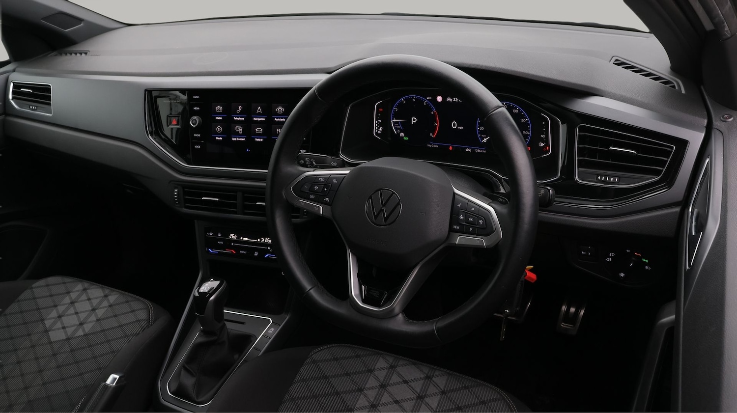 Used Volkswagen Polo 2024 for sale - 77283969: Photo 9