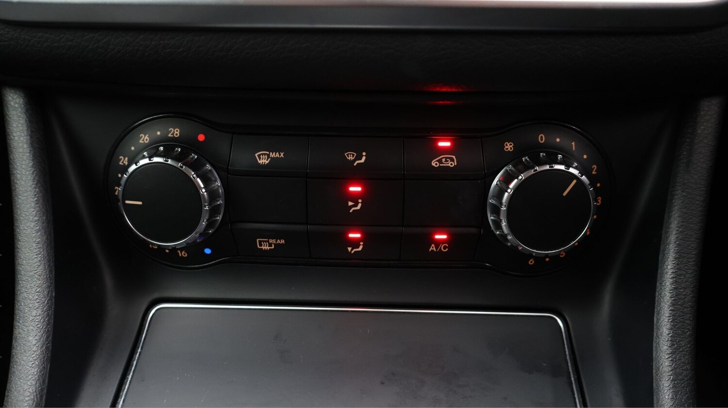 Used Mercedes-Benz GLA 2019 for sale - 77931477: Photo 12