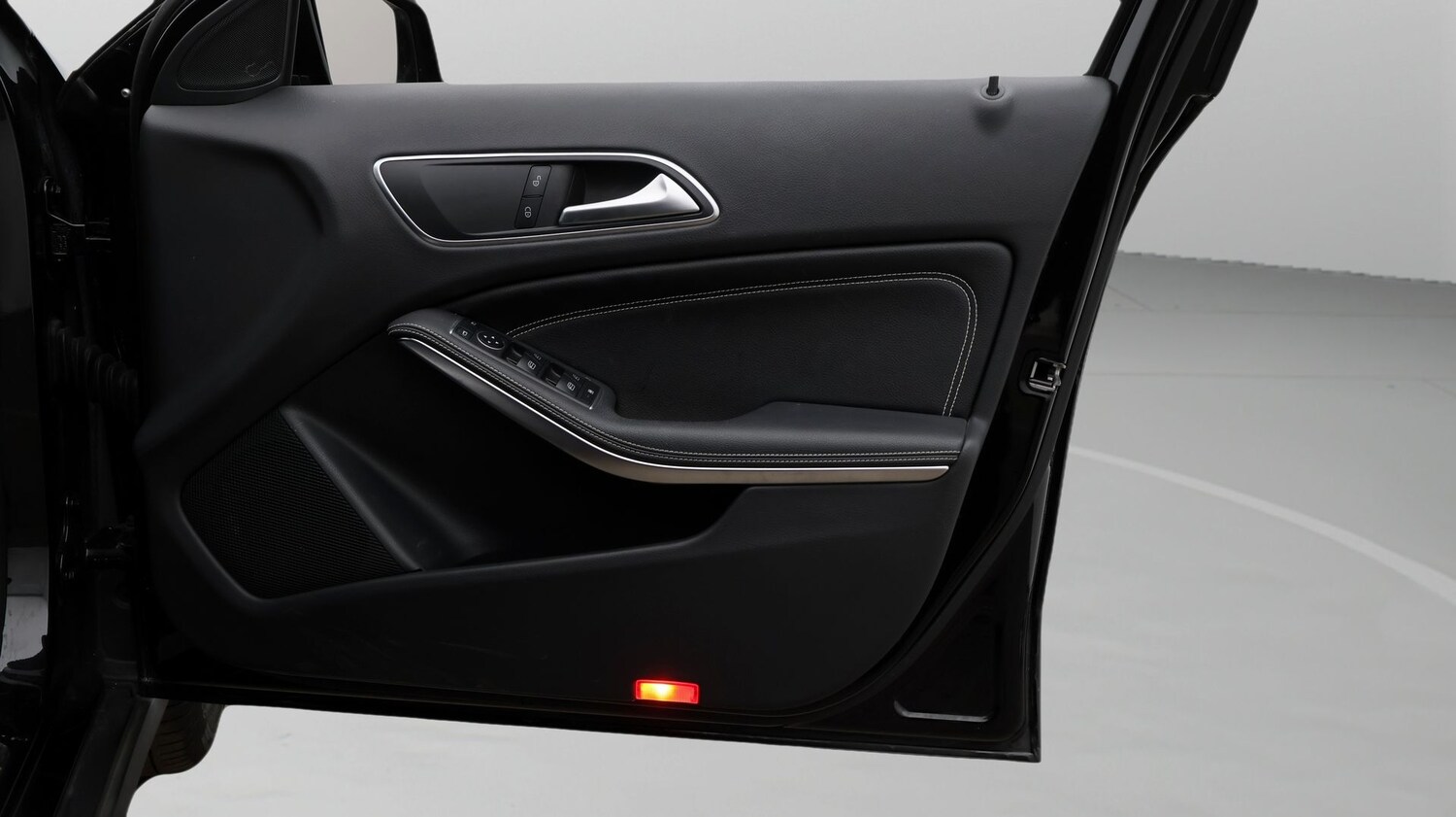 Used Mercedes-Benz GLA 2019 for sale - 77931477: Photo 15