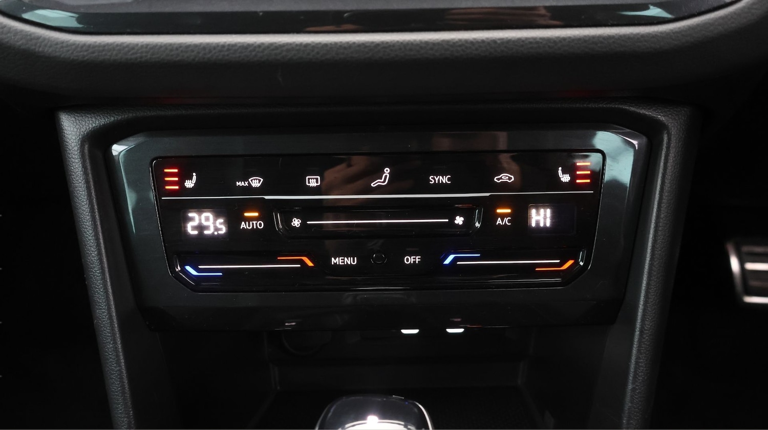 Used Volkswagen Tiguan 2023 for sale - 77934884: Photo 11