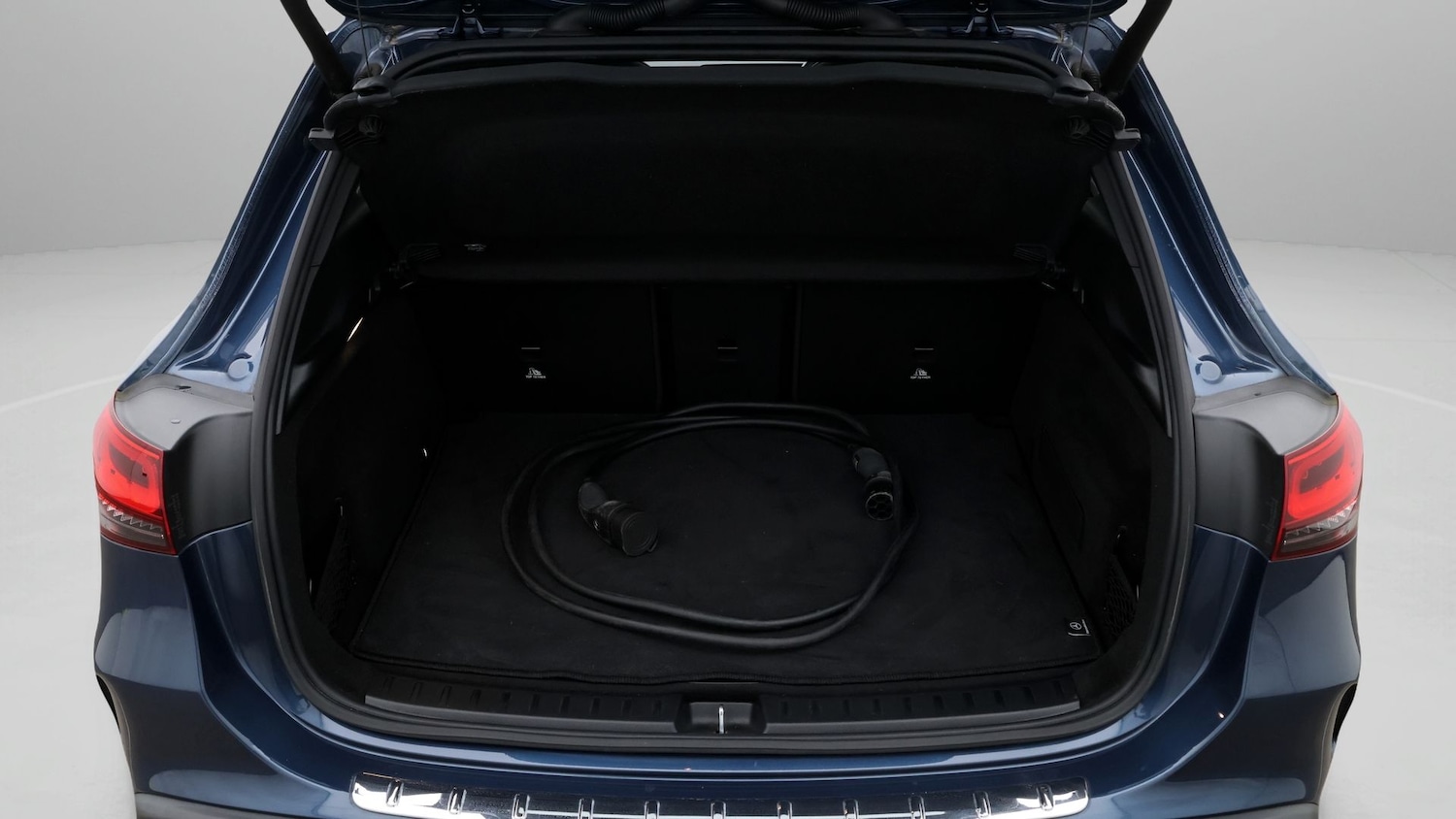 Used Mercedes-Benz EQA 2023 for sale - 77616519: Photo 17