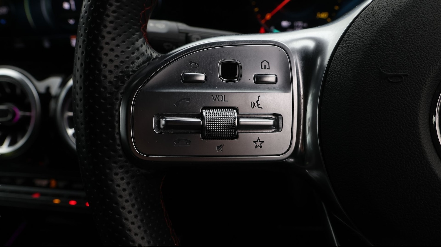 Used Mercedes-Benz EQA 2023 for sale - 77616519: Photo 20