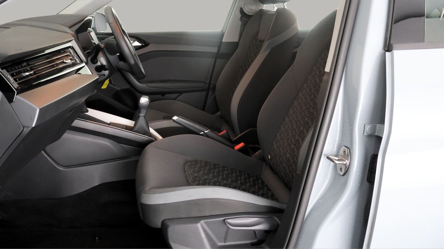 Used Audi A1 2024 for sale - 77675351: Photo 13