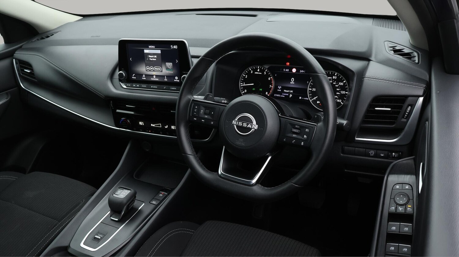 Used Nissan Qashqai 2023 for sale - 76432228: Photo 10