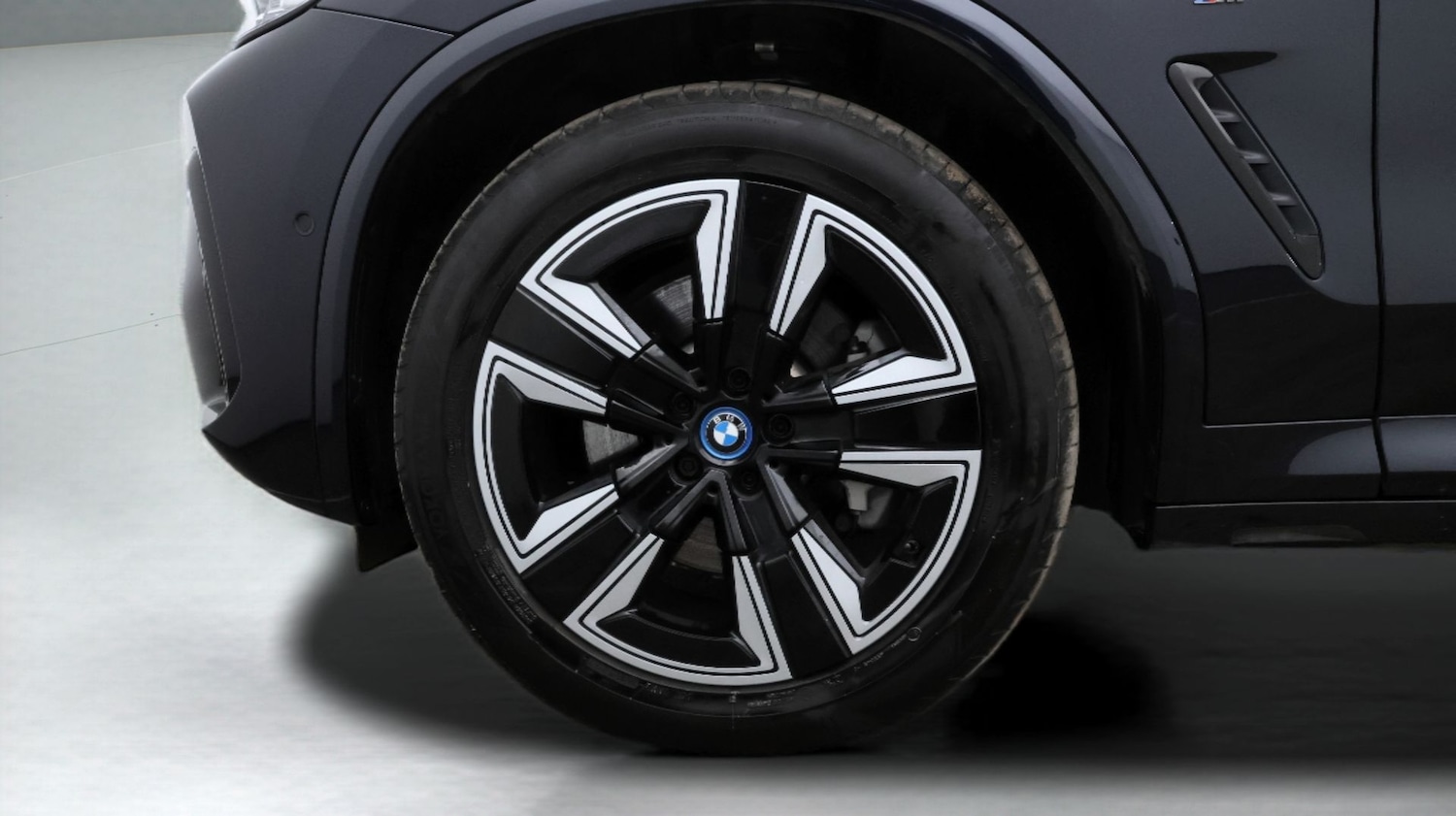 Used BMW iX3 2022 for sale - 77650374: Photo 18