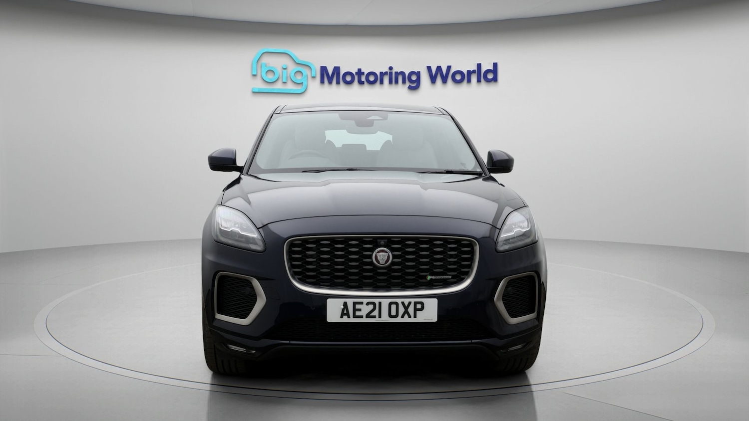Used Jaguar E-Pace 2021 for sale - 77247747: Photo 2