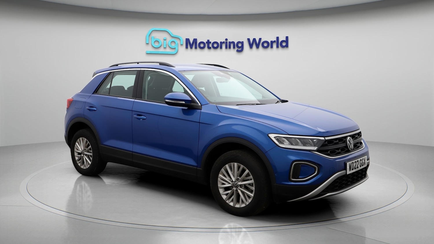 Used Volkswagen T-Roc 2022 for sale - 77404386: Photo 1