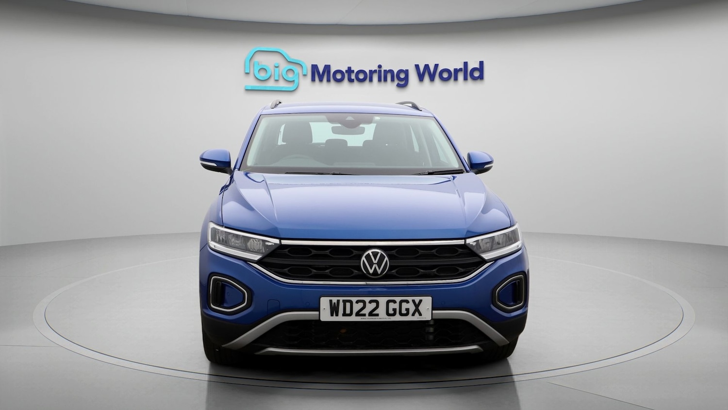 Used Volkswagen T-Roc 2022 for sale - 77404386: Photo 2