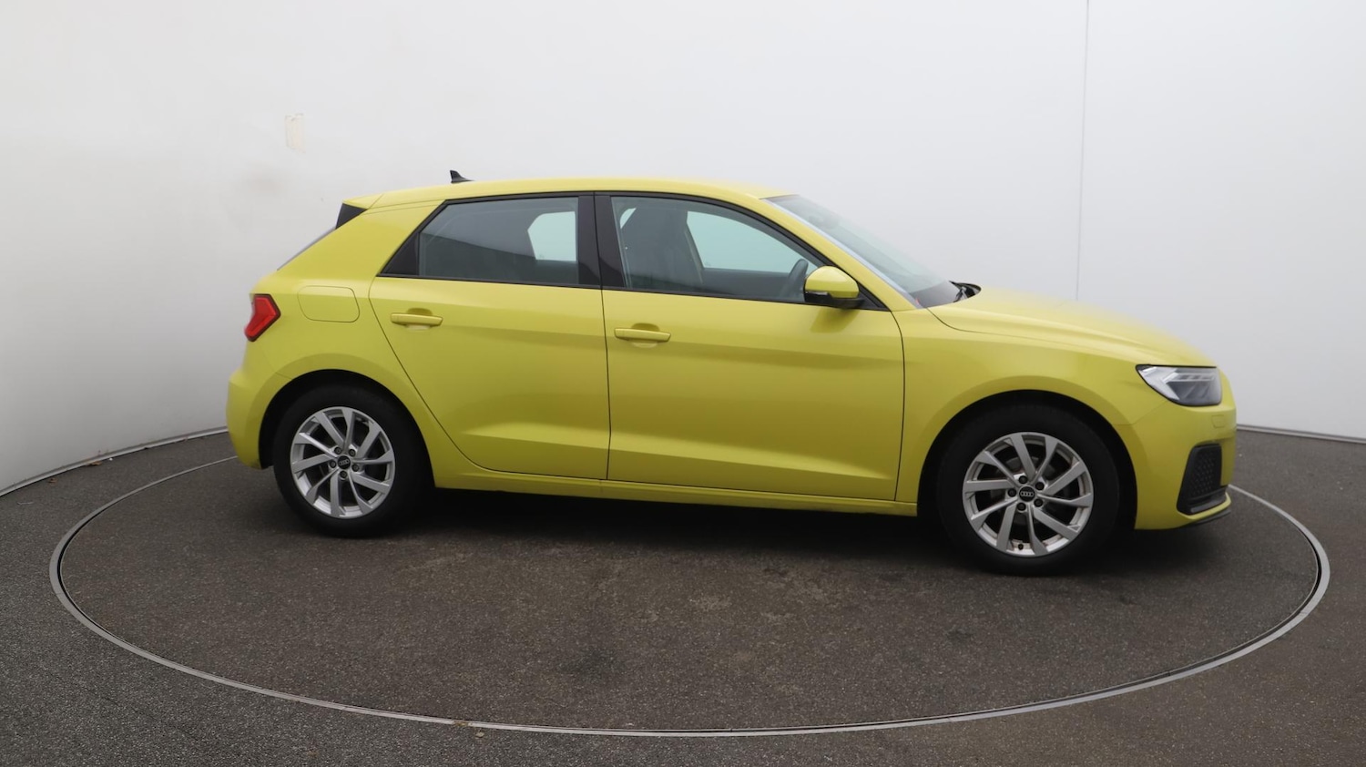 Used Audi A1 2020 for sale - 76742587: Photo 48