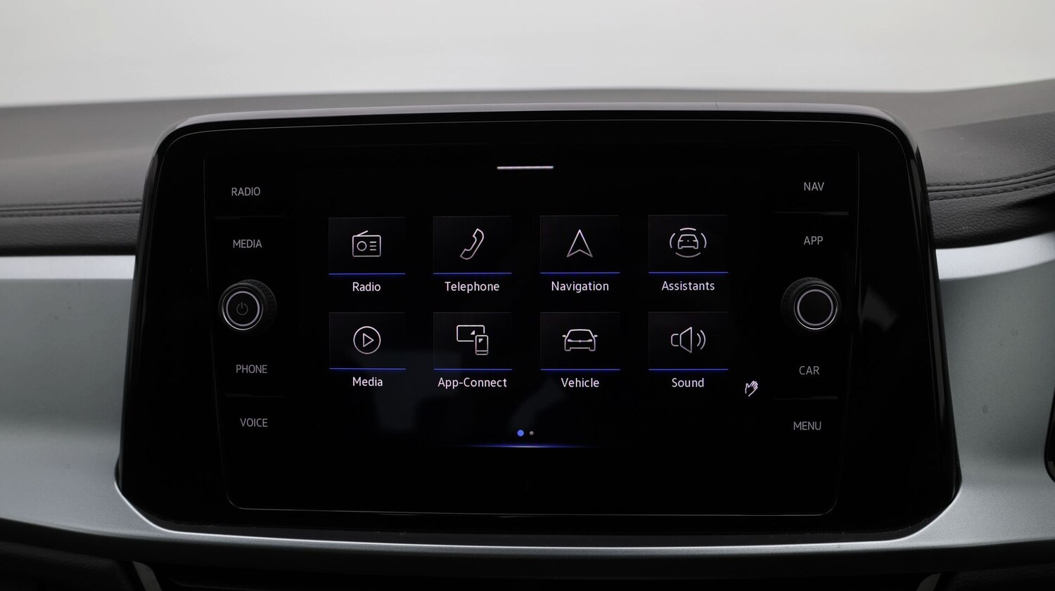 Used Volkswagen T-Roc for sale - 77337449: Photo 11