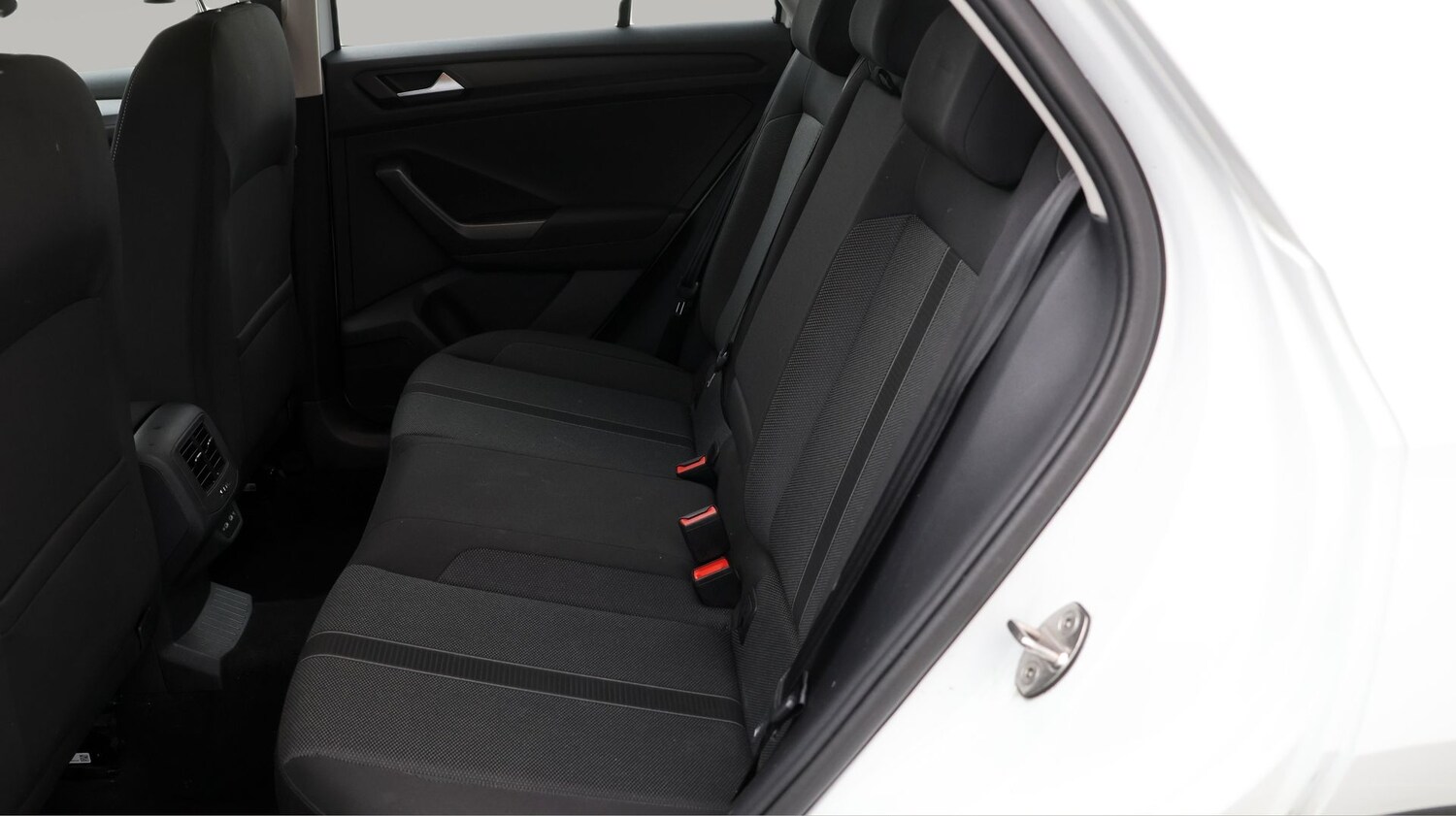 Used Volkswagen T-Roc for sale - 77337449: Photo 16