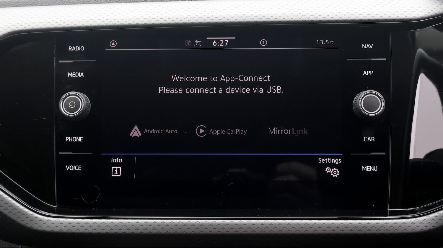 Used Volkswagen T-Cross 2022 for sale - 77619693: Photo 26