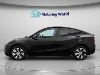 Used Tesla Model Y 2023 for sale - 79604999: Photo