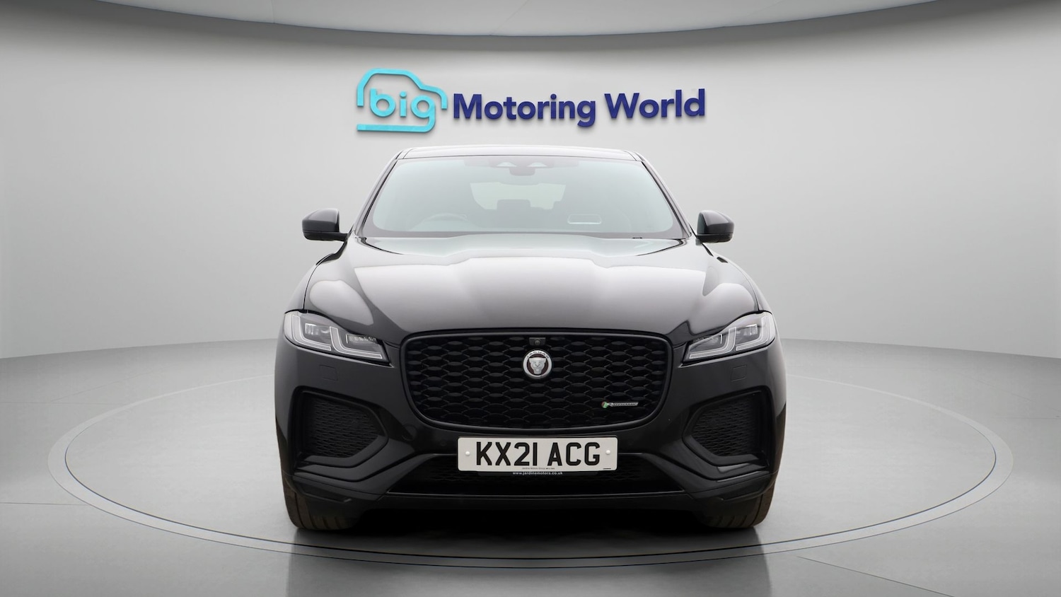 Used Jaguar F-Pace 2021 for sale - 77277176: Photo 2