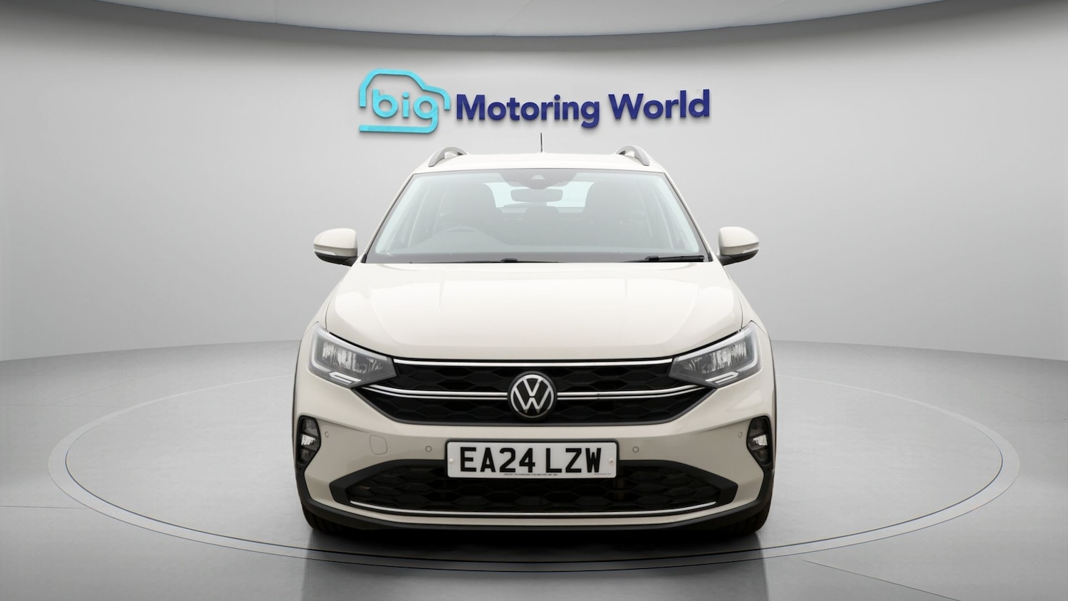 Used Volkswagen Taigo 2024 for sale - 77618538: Photo 2