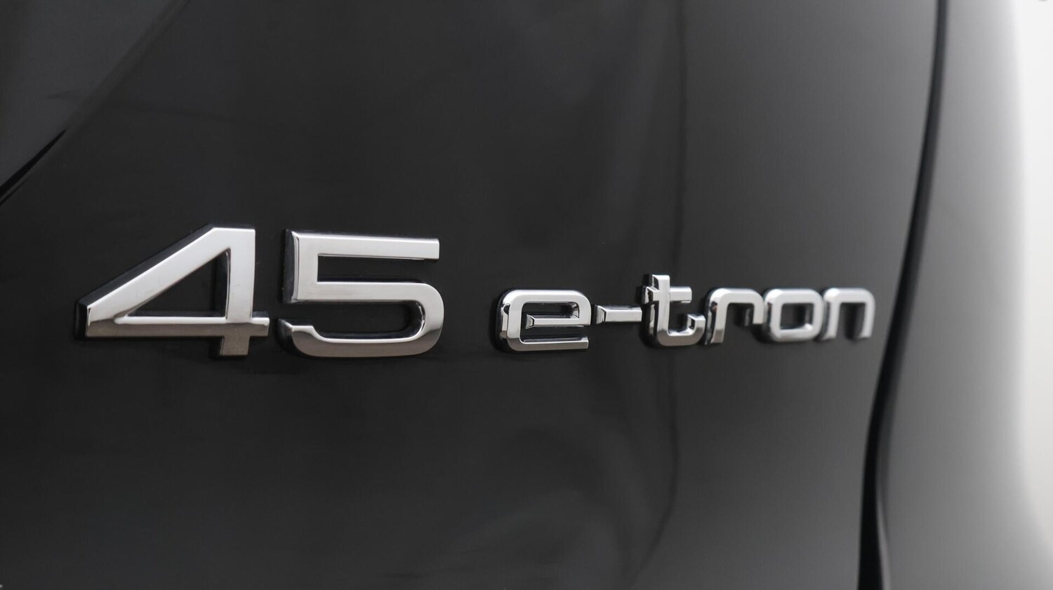 Used Audi Q4 e-tron for sale - 76742665: Photo 24