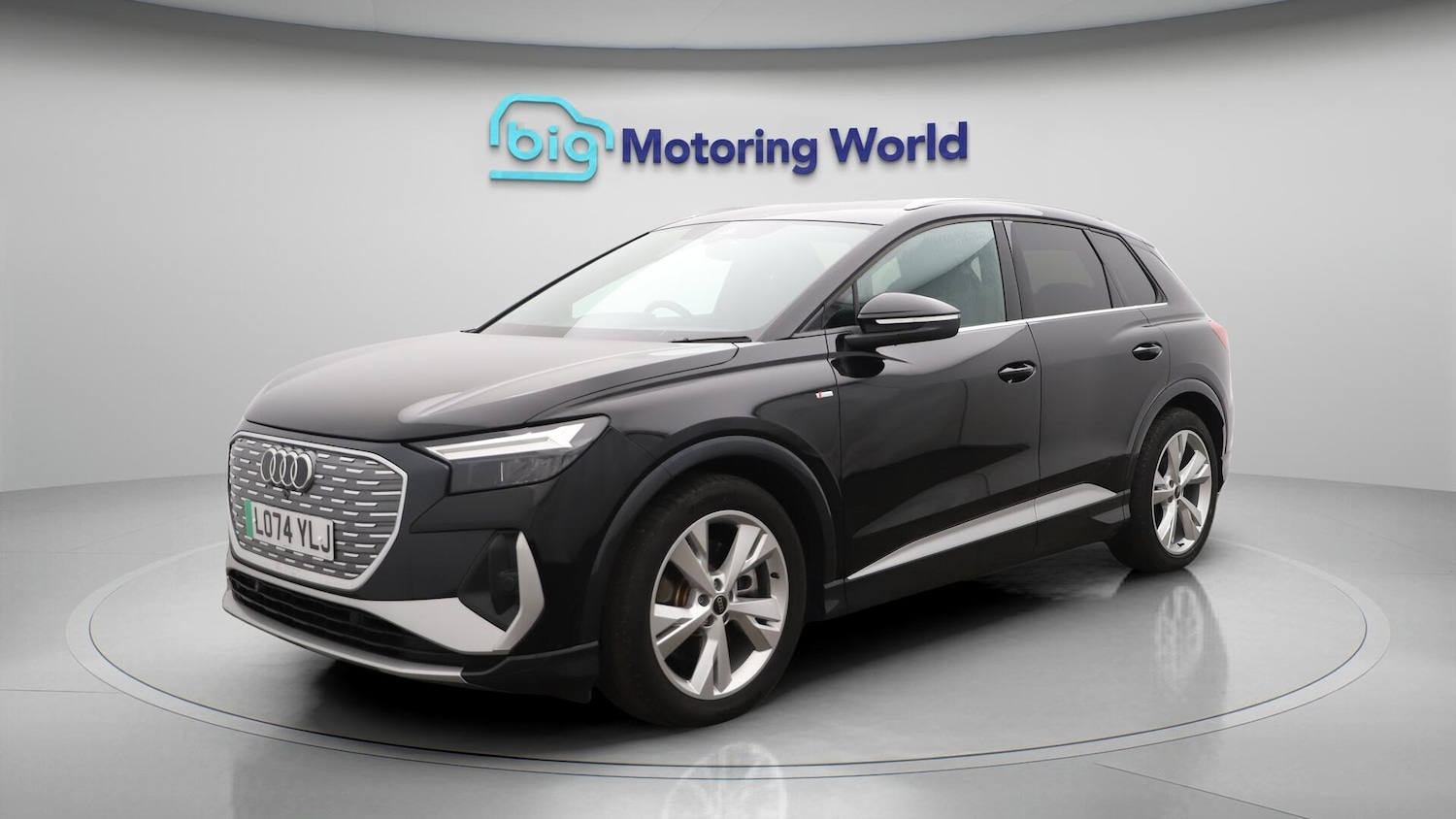 Used Audi Q4 e-tron for sale - 76742665: Photo 4