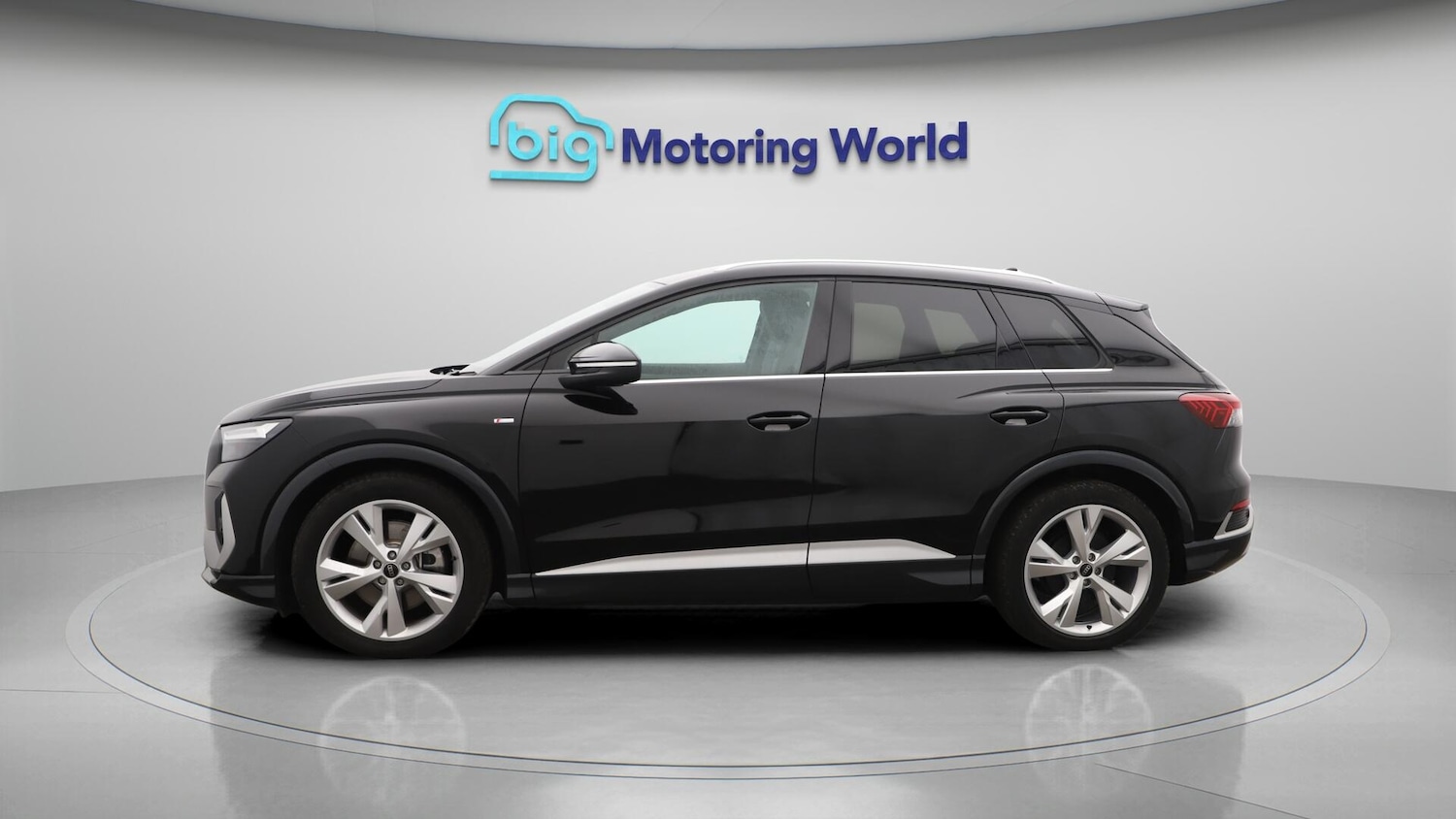 Used Audi Q4 e-tron for sale - 76742665: Photo 5