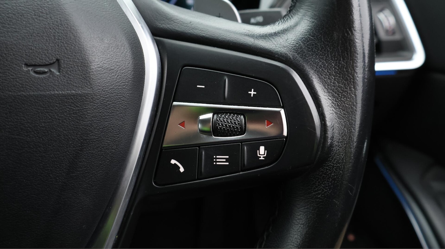 Used BMW 3 Series 2021 for sale - 76584102: Photo 26