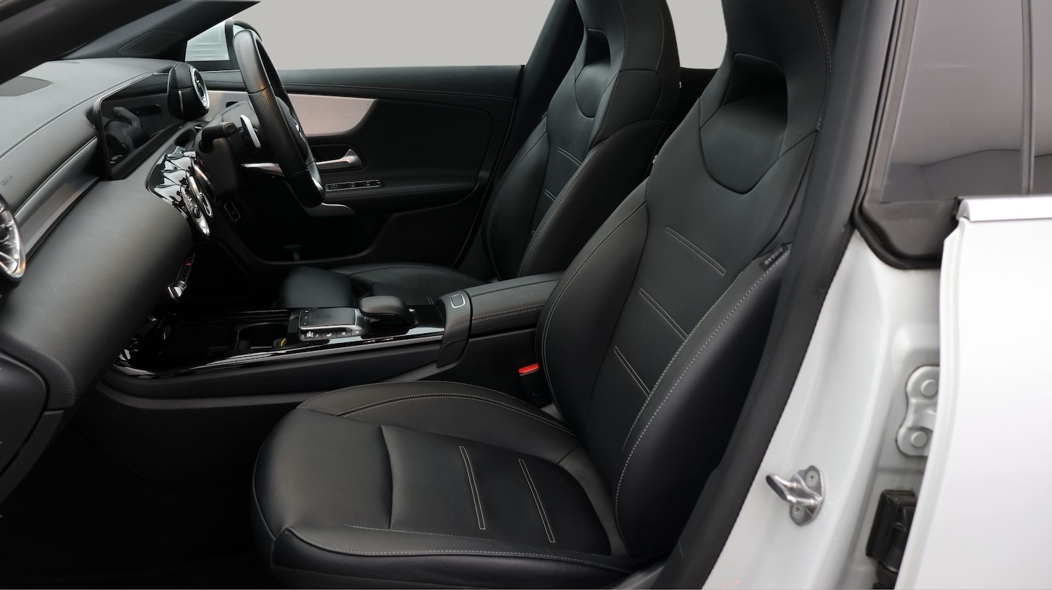 Used Mercedes-Benz CLA 2022 for sale - 77445629: Photo 14