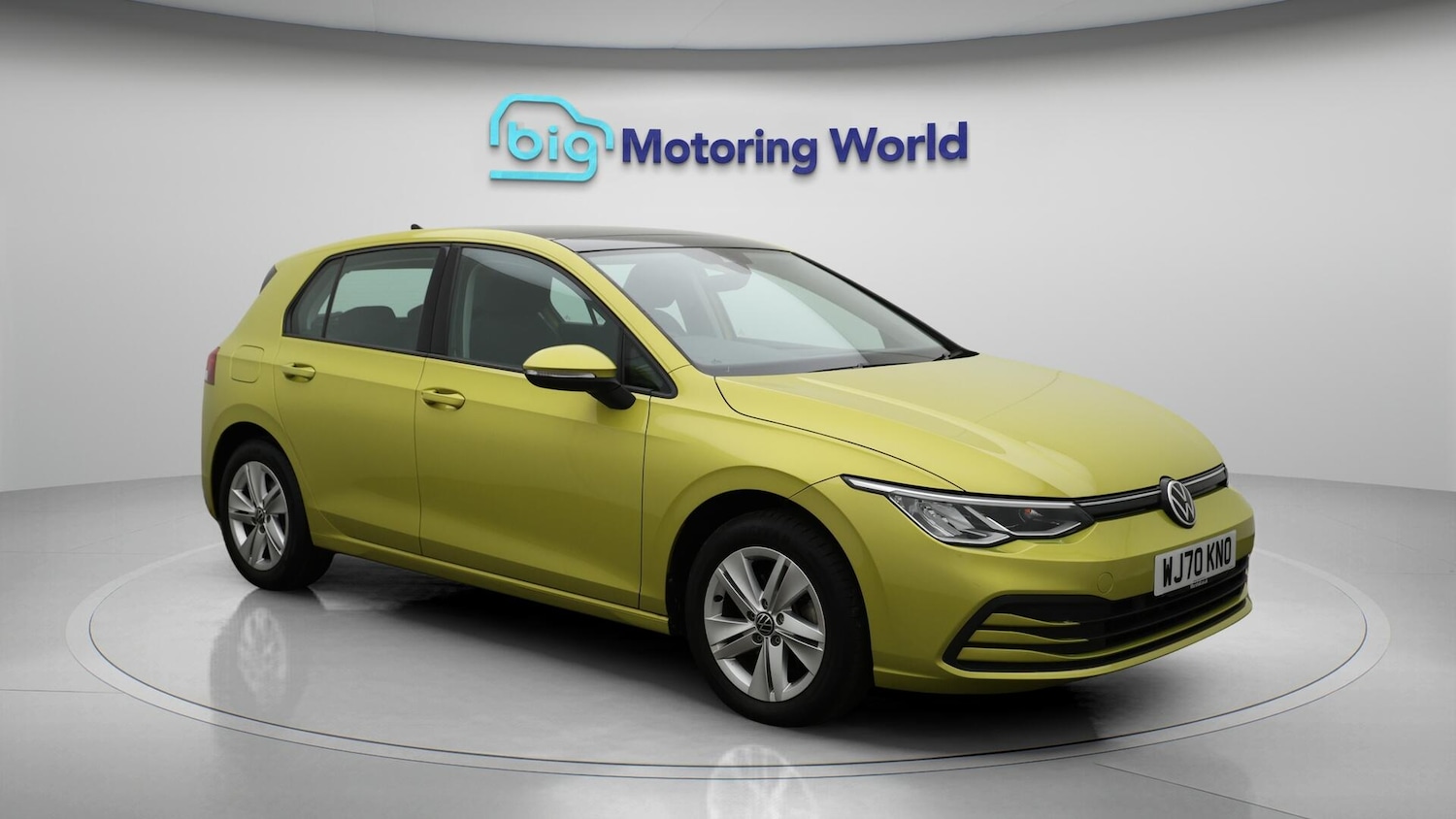 Used Volkswagen Golf 2020 for sale - 76620371: Photo 2