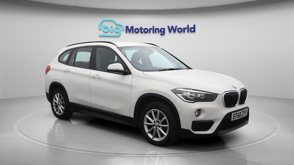Used BMW X1 2018 for sale - 76295867: Photo 2