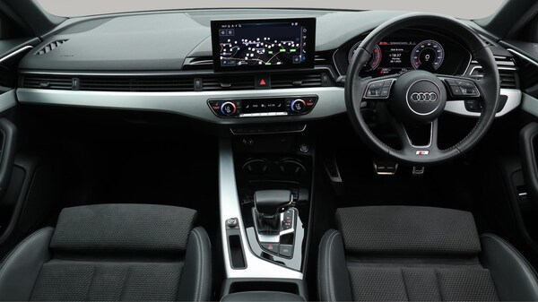 Used Audi A4 Avant 2020 for sale - 75415417: Photo 14