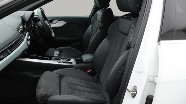 Used Audi A4 Avant 2020 for sale - 75415417: Photo 15