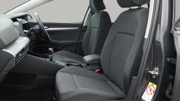 Used Volkswagen Golf 2023 for sale - 76084752: Photo 15