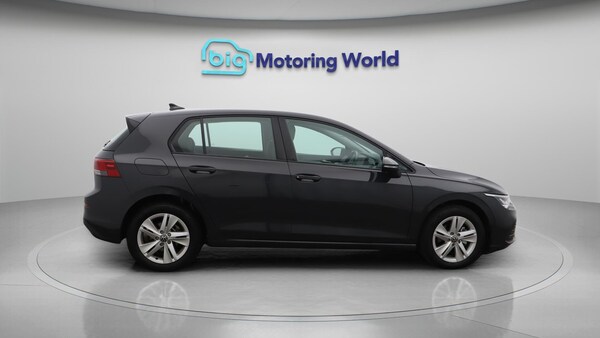 Used Volkswagen Golf 2023 for sale - 76084752: Photo 9