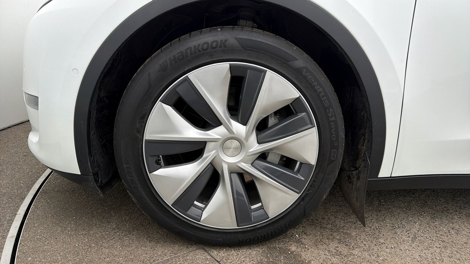 Used Tesla Model Y 2022 for sale - 78106576: Photo 17