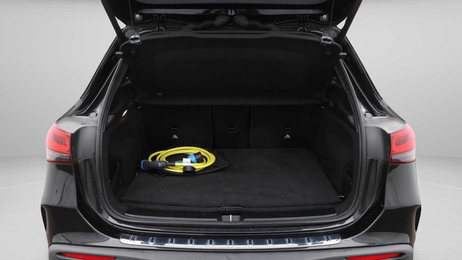 Used Mercedes-Benz EQA 2021 for sale - 76001125: Photo 27