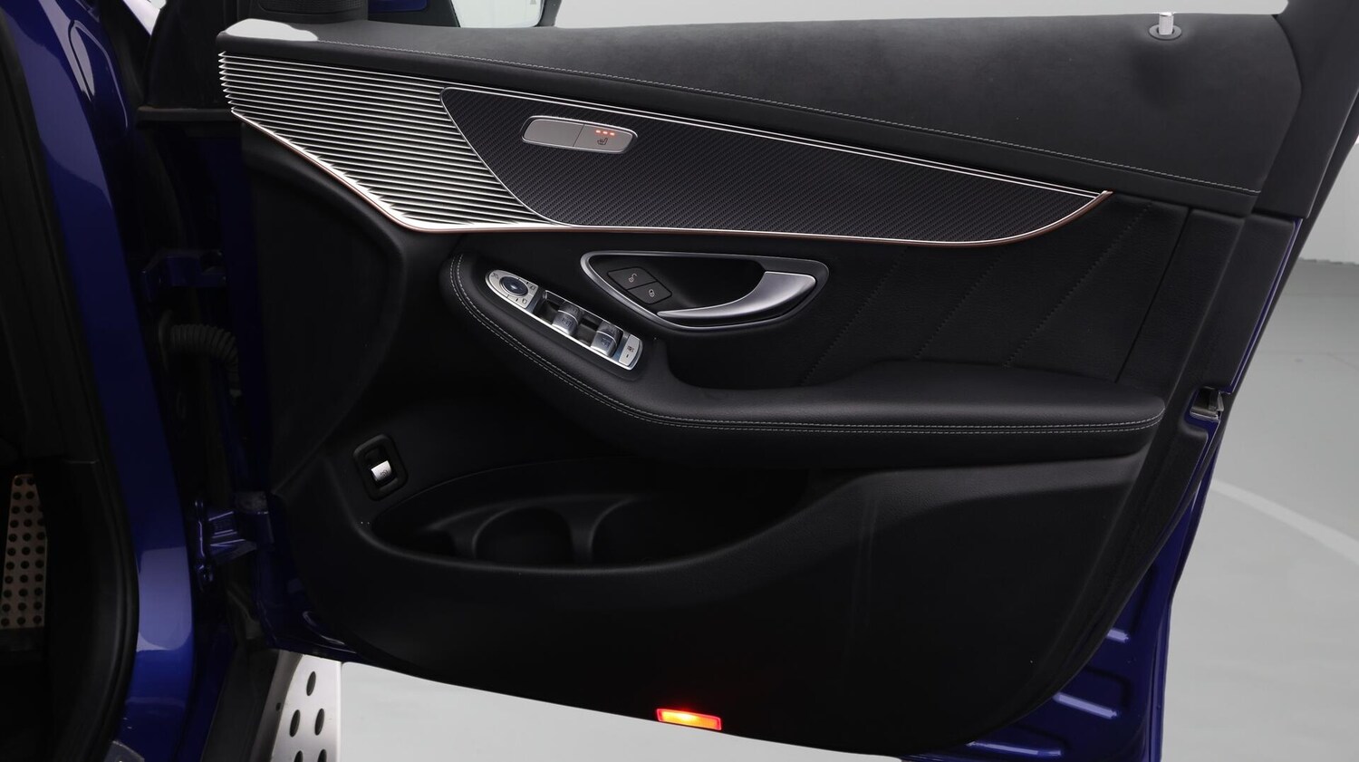 Used Mercedes-Benz EQC 2022 for sale - 76380538: Photo 15