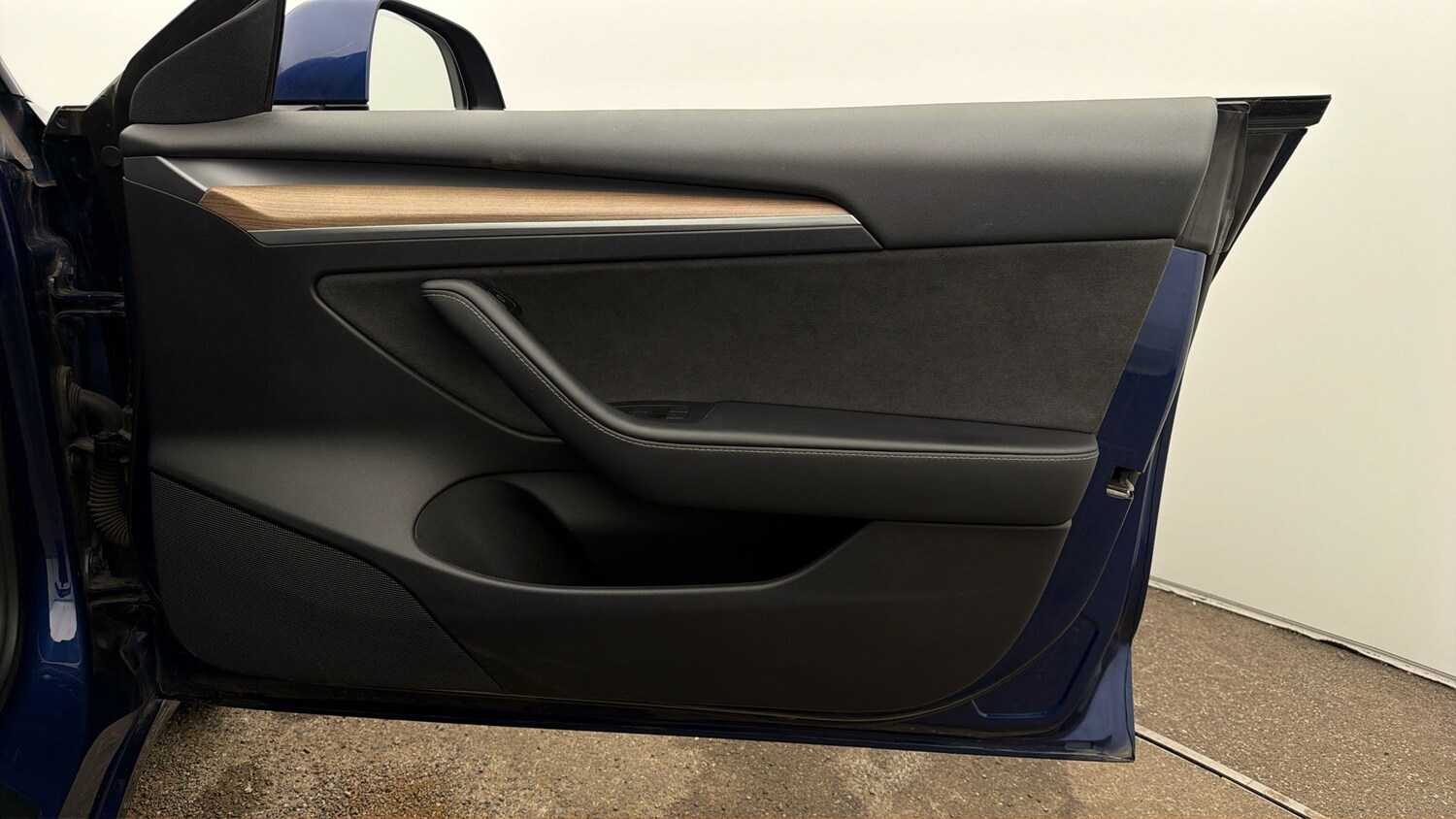 Used Tesla Model 3 2022 for sale - 78078237: Photo 14