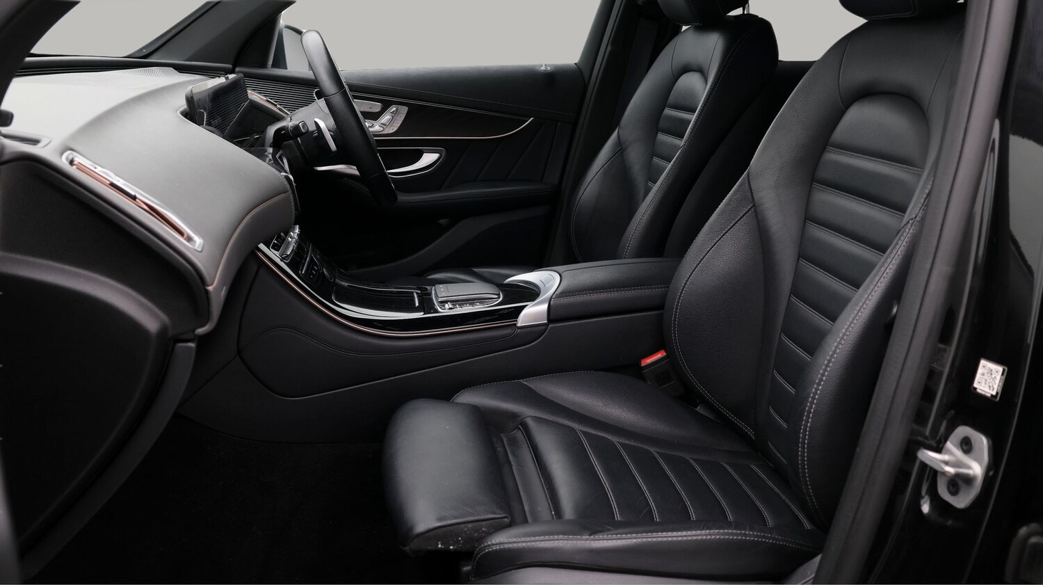 Used Mercedes-Benz EQC 2021 for sale - 77747616: Photo 14