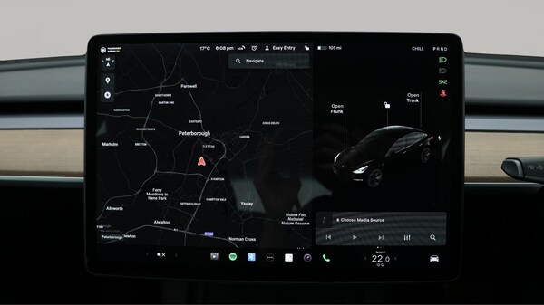 Used Tesla Model 3 2021 for sale - 76283806: Photo 12