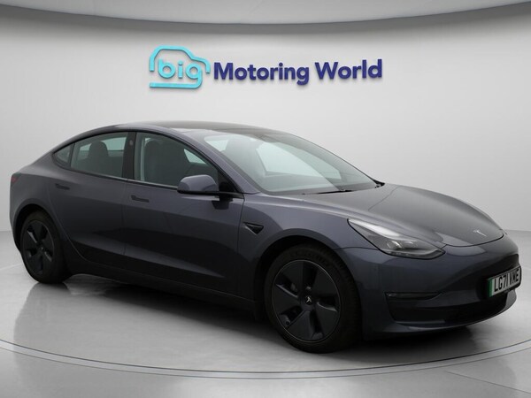 Used Tesla Model 3 2021 for sale - 76283806: Photo 1