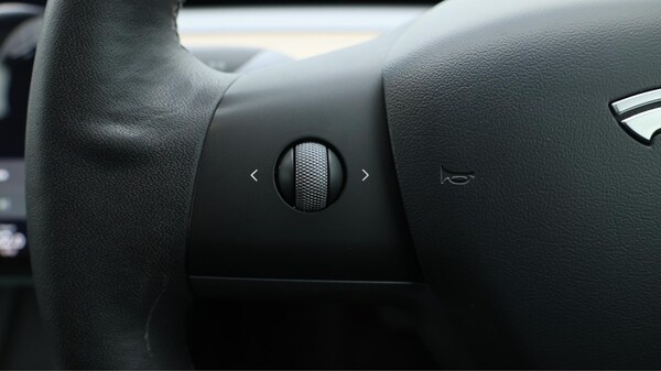 Used Tesla Model 3 2021 for sale - 76283806: Photo 25