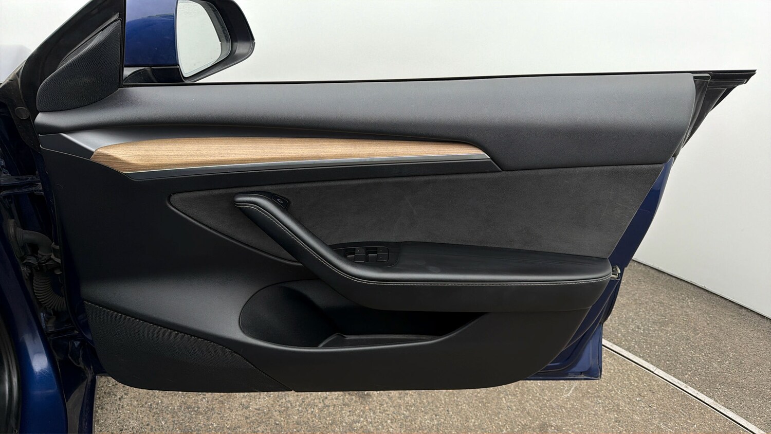 Used Tesla Model 3 for sale - 78105478: Photo 14