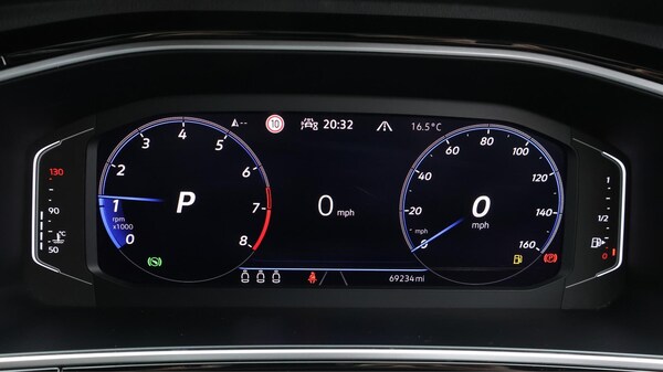Used Volkswagen T-Roc 2022 for sale - 76327138: Photo 11