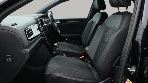 Used Volkswagen T-Roc 2022 for sale - 76327138: Photo 15