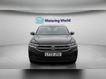 Used Volkswagen T-Roc 2022 for sale - 76327138: Photo 3