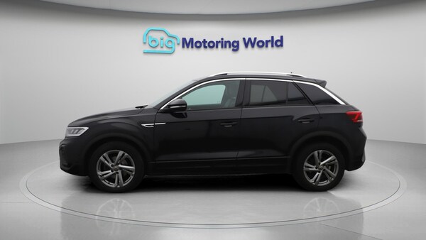 Used Volkswagen T-Roc 2022 for sale - 76327138: Photo 5