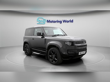 Used Land Rover Defender 90 2023 for sale - 78726683: Photo