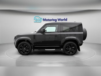 Used Land Rover Defender 90 2023 for sale - 78726683: Photo