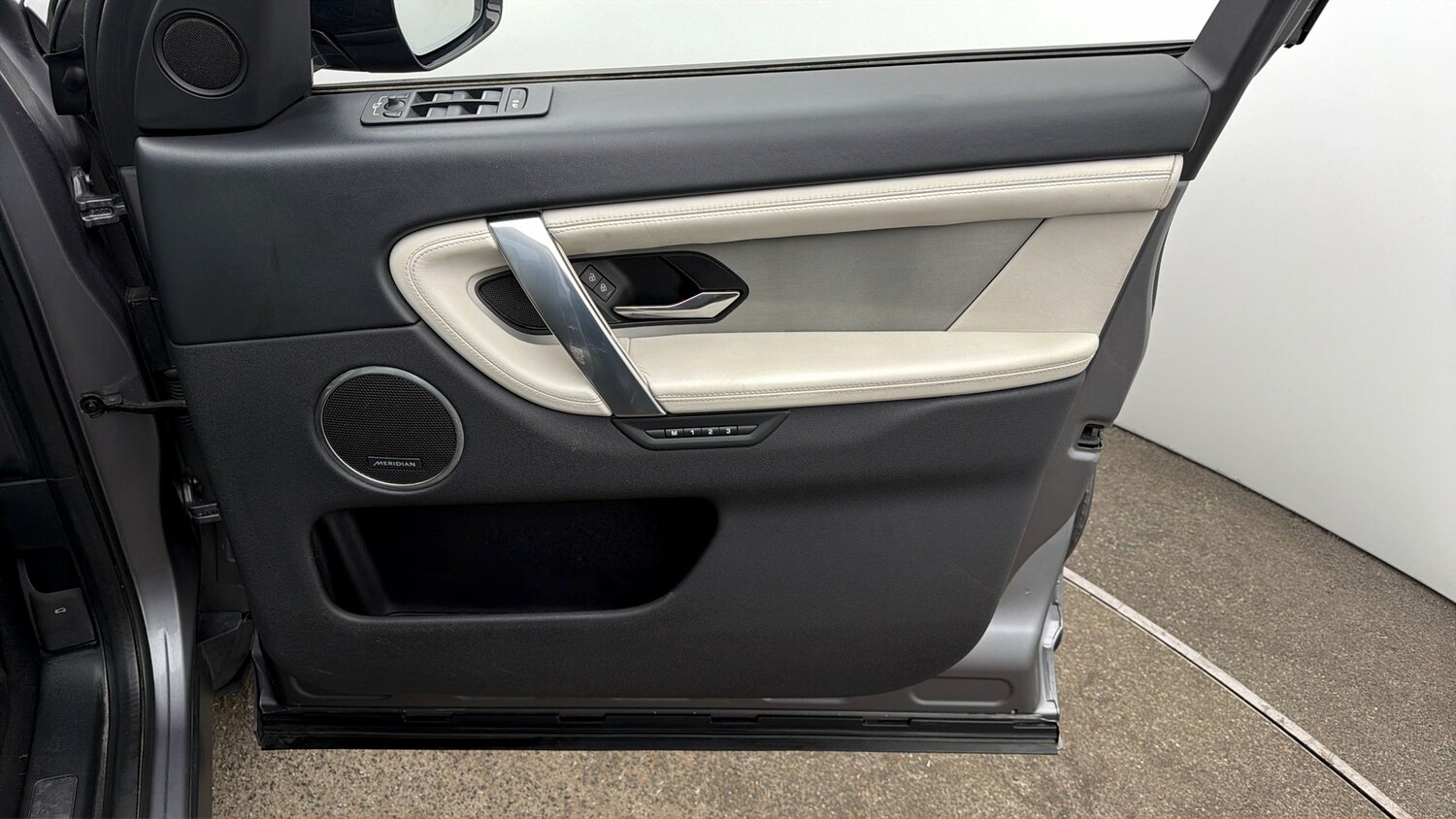 Used Land Rover Discovery Sport for sale - 78097881: Photo 14