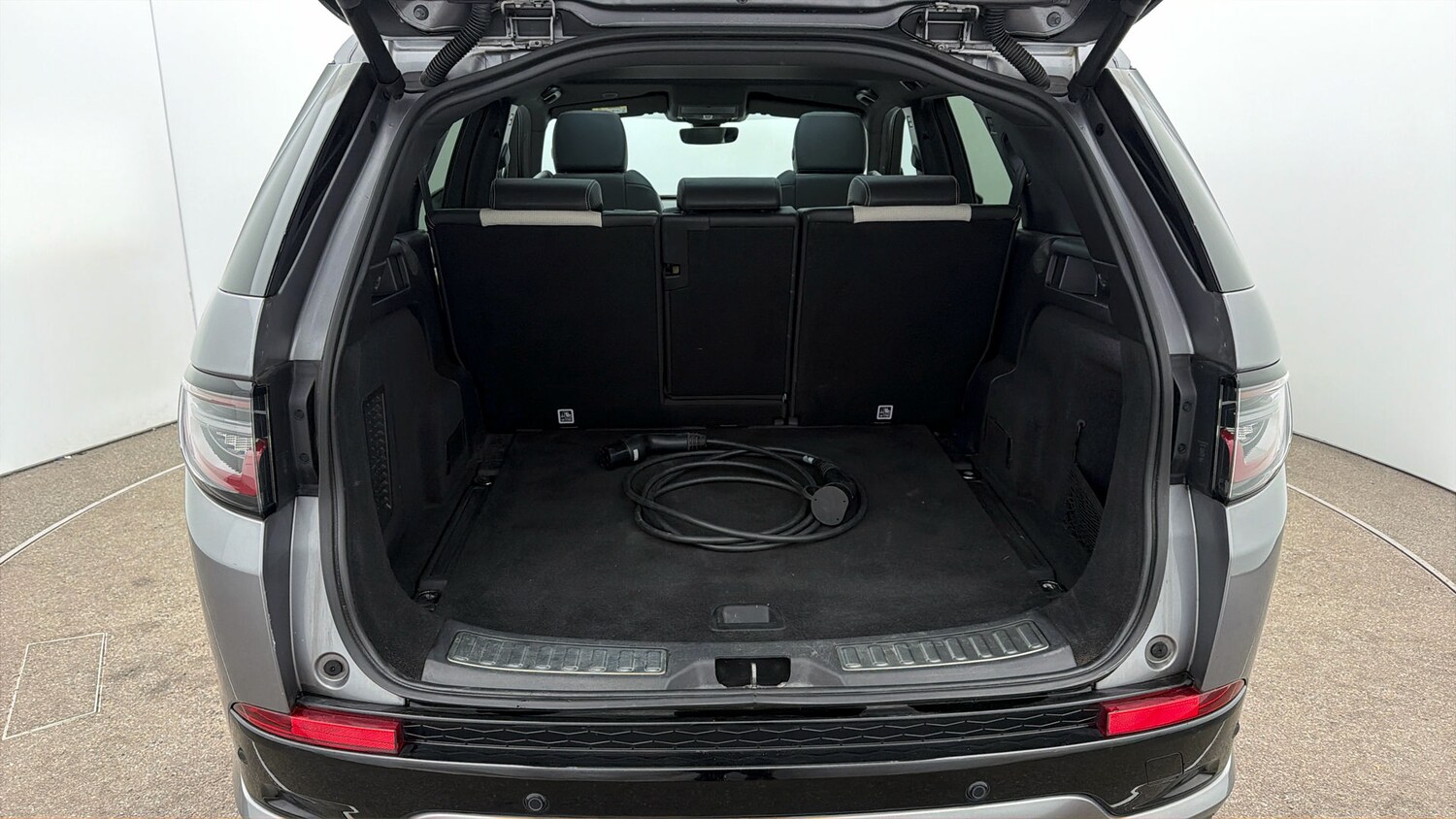 Used Land Rover Discovery Sport for sale - 78097881: Photo 16