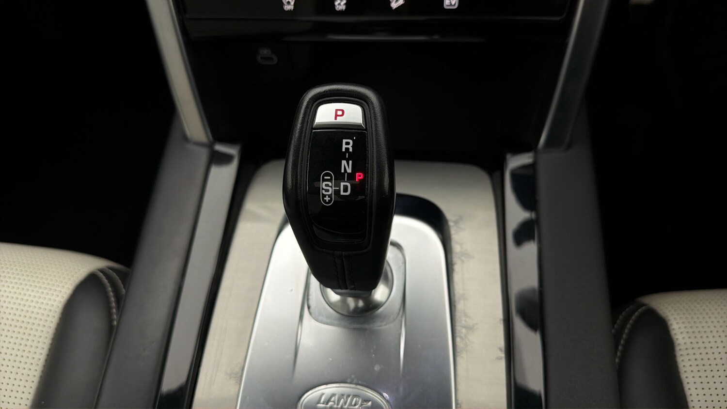 Used Land Rover Discovery Sport for sale - 78097881: Photo 24